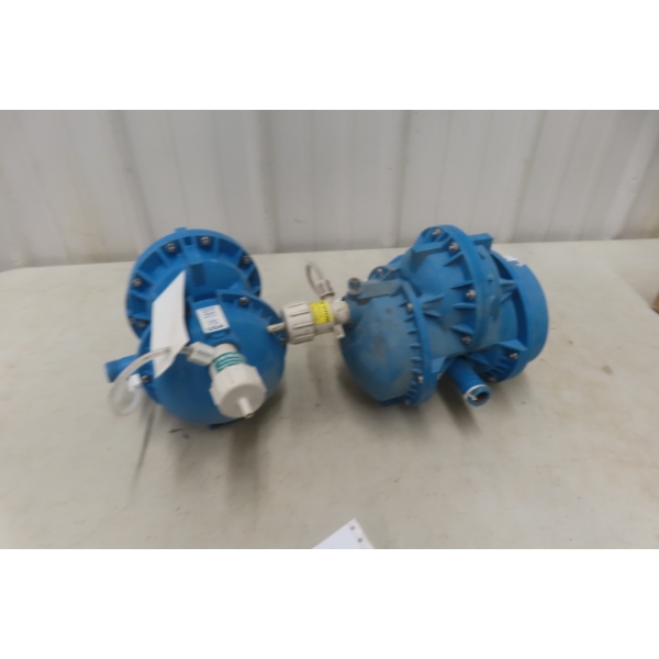 2 x Chemilizer Waterline Injector