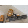 Image 4 : Bostitch Pneumatic Nailers and Staplers, Assorted Models