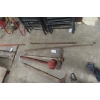Image 2 : 5 Yard Tools Including Pick, Axe and More
