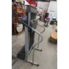 Image 5 : Weslo Cadence 400 CS Space-Saver Treadmill