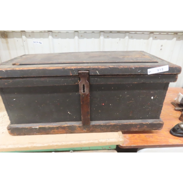 Wood Carpenter Box