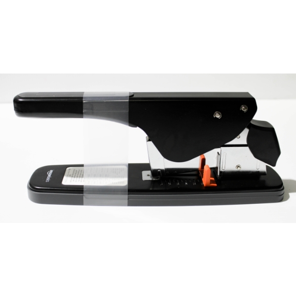 NEW AMAZON BASICS 130 SHEET HEAVY-DUTY STAPLER
