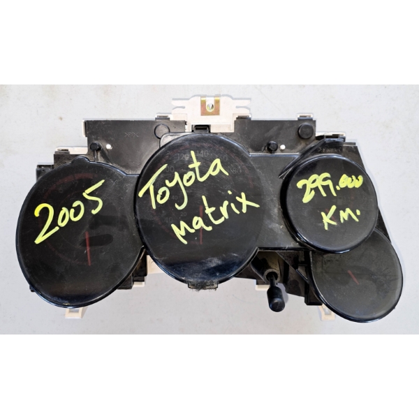 SALVAGE DASHBOARD FOR 2005 TOYOTA MATRIX