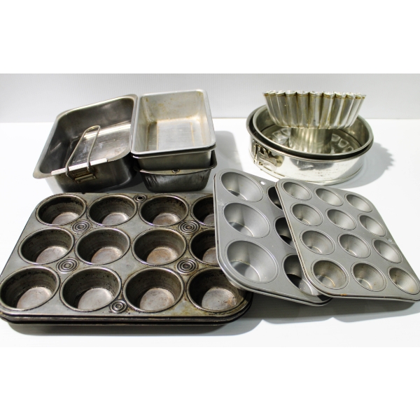 BAKING TRAYS - MUFFINS BREAD CAKES ETC.