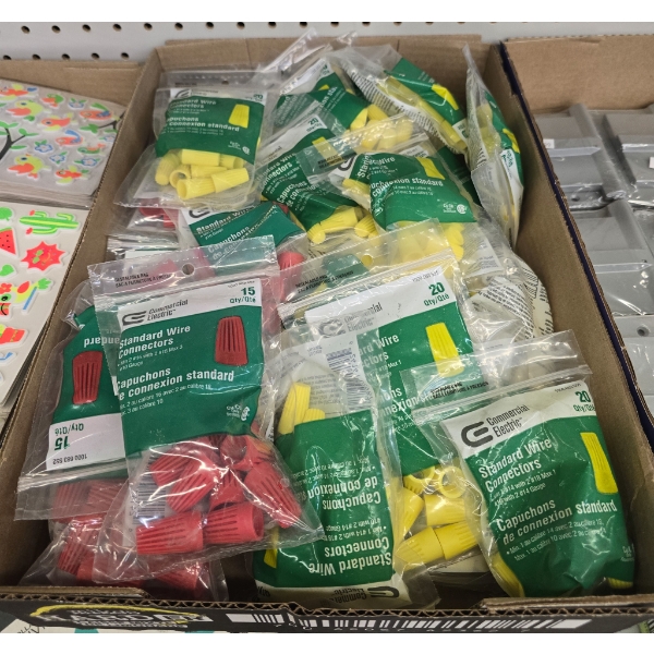 LOT OF ASSORT. STANDARD WIRE CONNECTORS