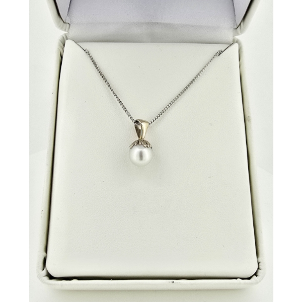 14K WHITE GOLD PEDANT FRESH WATER PEARL 