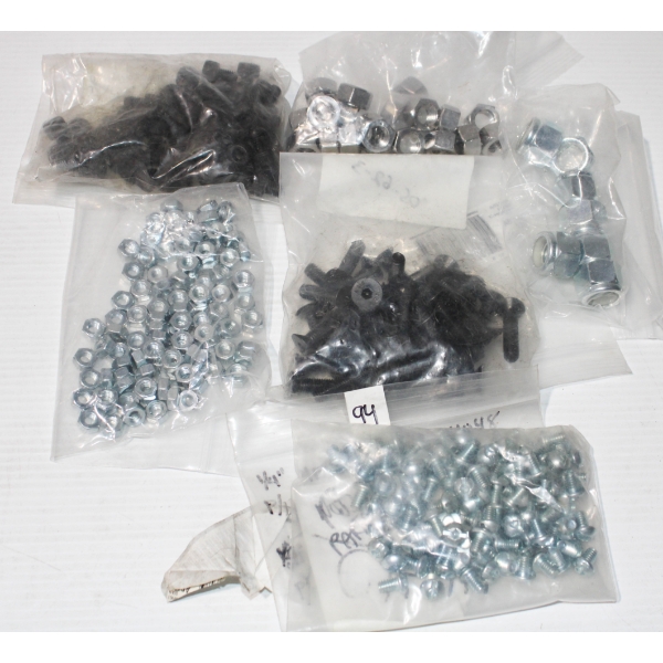 ASST. NEW BOLTS / WASHERS & FASTENERS