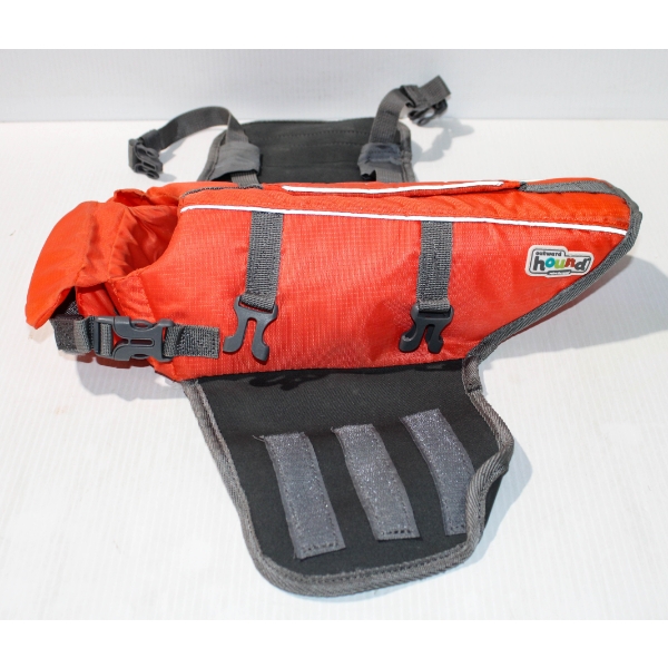 OUTWARD HOUND DOG LIFE JACKET SIZE SMALL