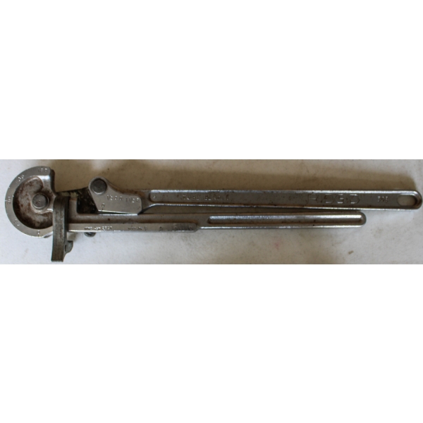 RIDGED 1/2" - 1 1/2" TUBE BENDER