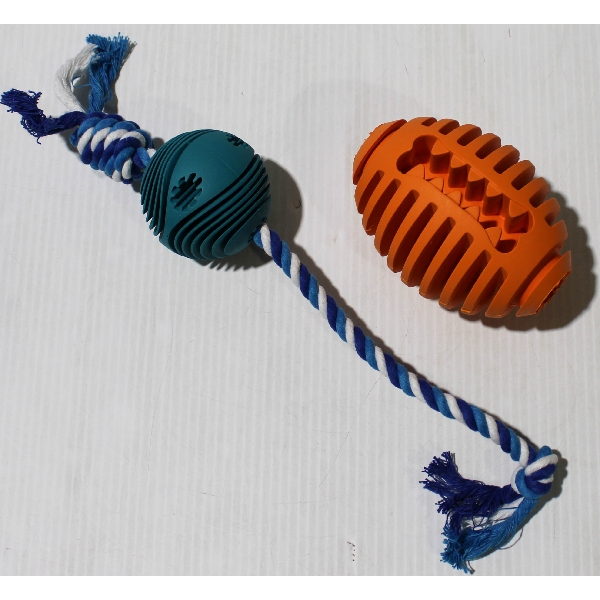 2 HIGH END DOG TOYS