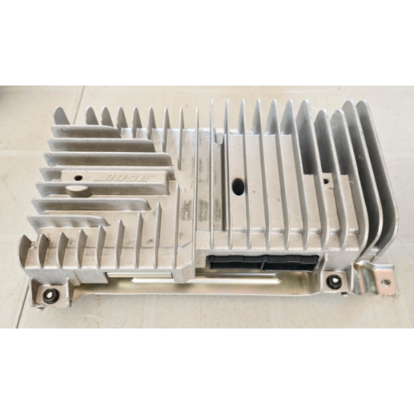 SALVAGED BOSE AMP SET FOR 2009 NISSAN ALTIMA