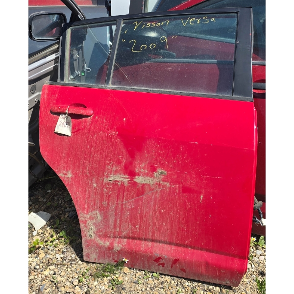 SALVAGED 2009 NISSAN VERSA REAR RIGHT DOOR