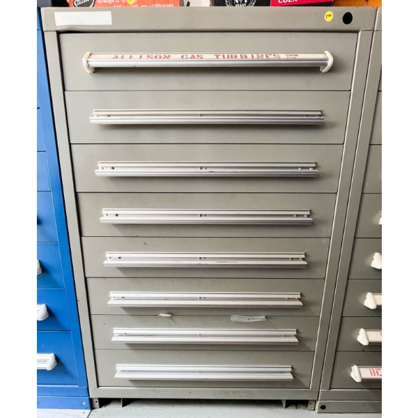 30" LX 44"H X 28"D STANLEY METAL 8 DRAWER TOOL / PARTS CABINET