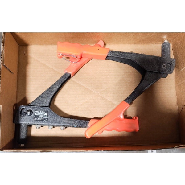 2 ARROW MODEL RH200 RIVETING TOOLS