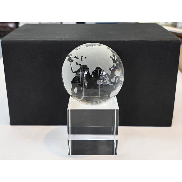 NEW CRYSTAL EARTH GLOBE W/ BASE - SIZE 4" 