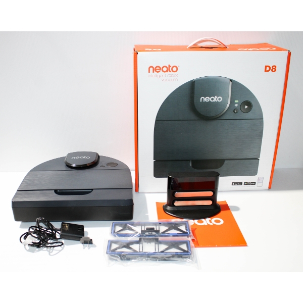 NEW NEATO D8 INTELLIGENT ROBOT VACUUM CLEANER