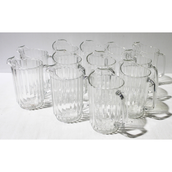 12 BARWARE PLASTIC PINT PITCHERS 