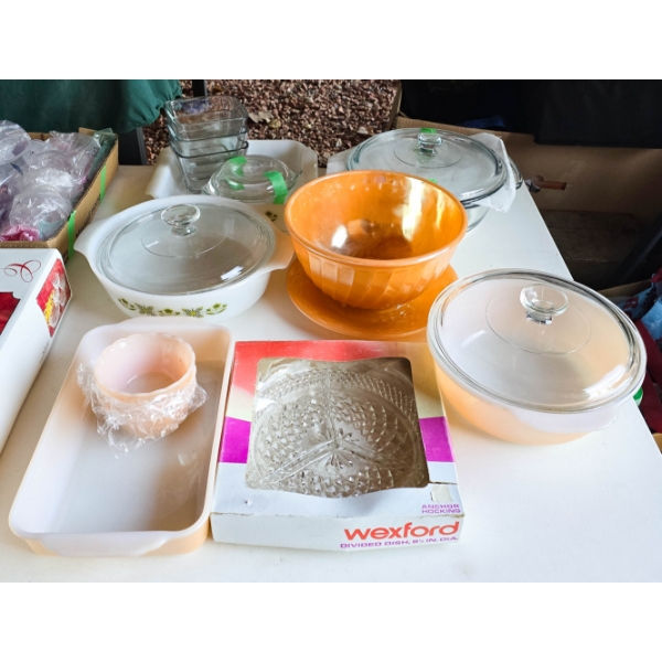 FIRE KING / ANCHOR HOCKING BAKING AND SERVING DISHES