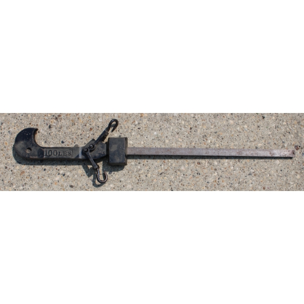 VINT. 100LBS BS&M SLIDE BALANCE HANGING BEAM SCALE