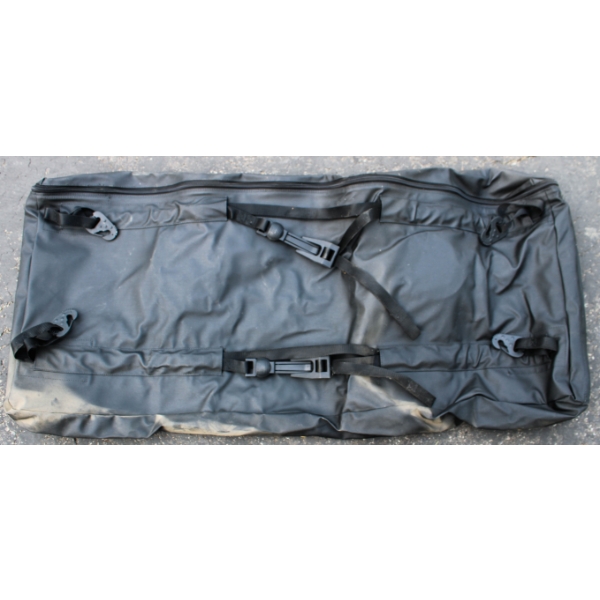 SOFT SHELLED ZIPPERED CARRIER BAG