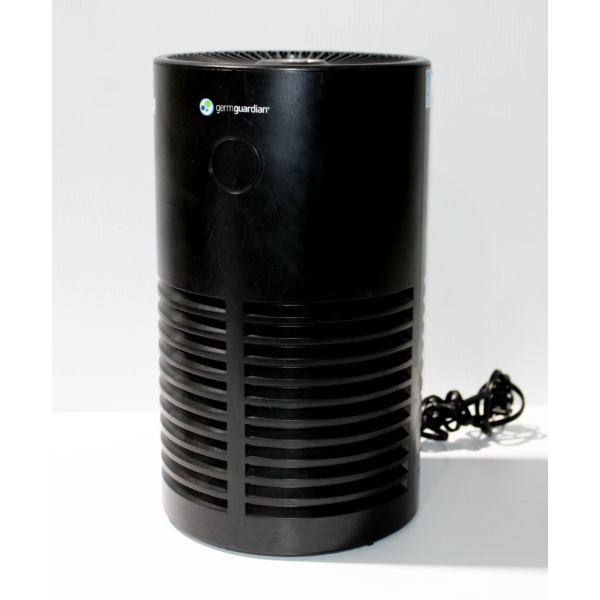 GERM GUARDIAN AIR PURIFIER W/ HEPA FILTER