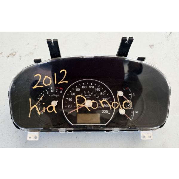 SALVAGE DASHBOARD FOR 2012 KIA RONDO