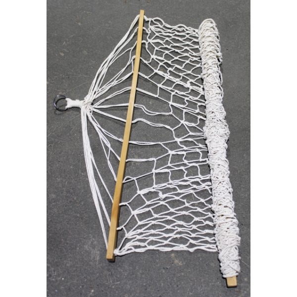 LARGE ROPE HAMMOCK