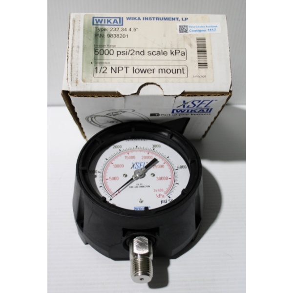 NEW WIKA XSEL 5000PSI / KPA 1/2" NPT PRESSURE GAUGE