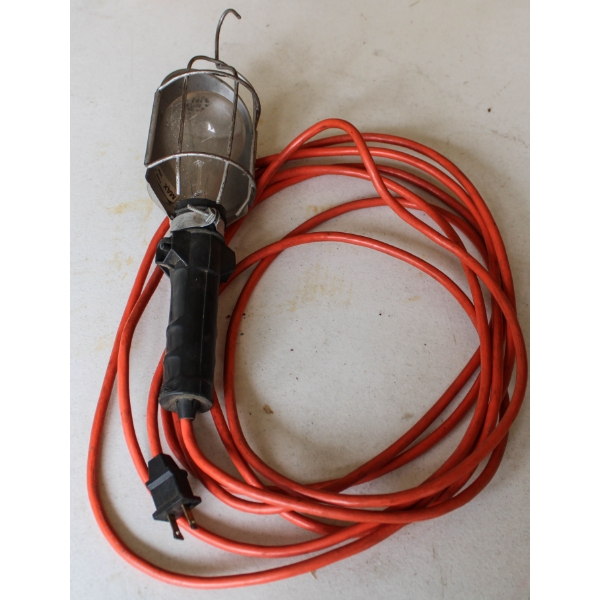 ELECTRIC HANGING WORK LIGHT