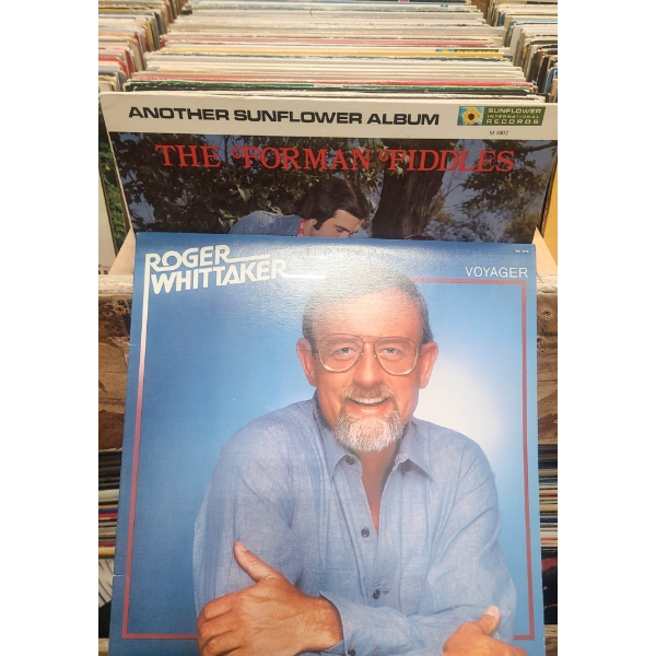 50+ VINTAGE ESTATE LP RECORDS ROGER WHITTAKER ETC.