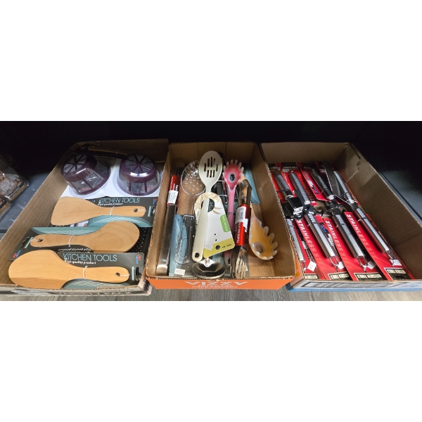 ASSORT. KITCHEN TOOLS AND ACCESSORIES