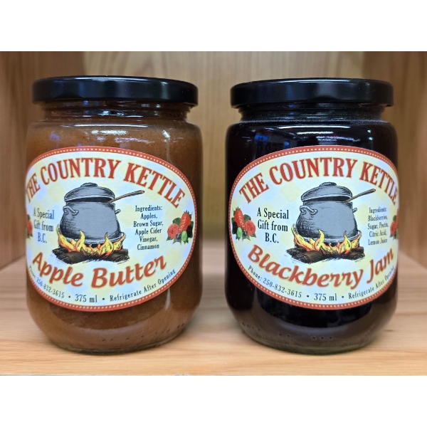 COUNTRY KETTLE APPLE BUTTER + BLACKBERRY JAM