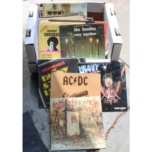 LOT OF ASSORT. RECORDS / LP'S - THE BEATLES, AC/DC, REO SPEEDWAGON AND MORE