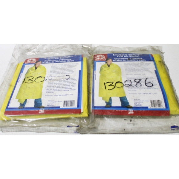 2 EMERGENCY FIRST AID BLANKETS 