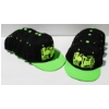Image 1 : 12 NEW ADULT BASEBALL STYLE HATS - NEW YORK BLK / GREEN