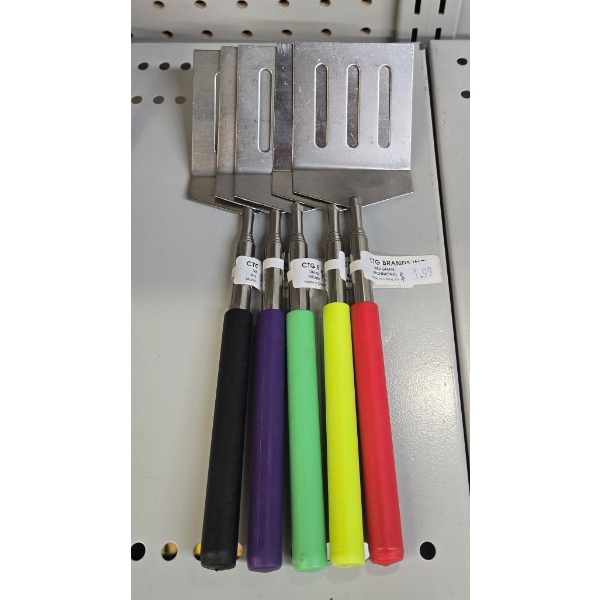 5 ASSORT. COLOR EXTENDABLE SPATULA'S