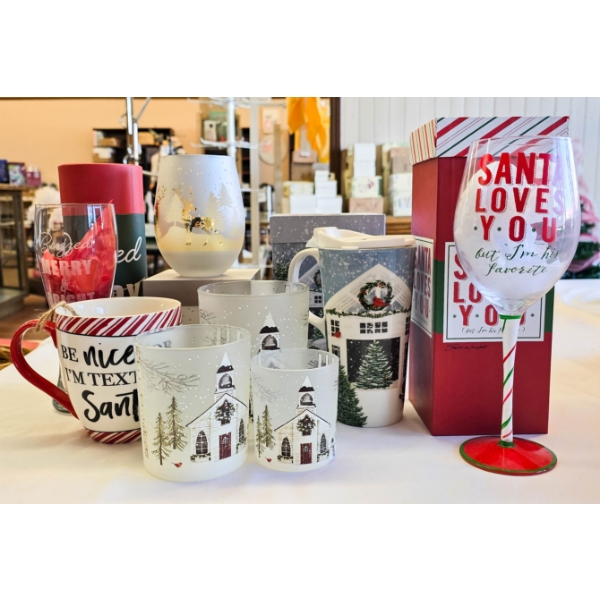ASSORT CHRISTMAS THEMED MUGS