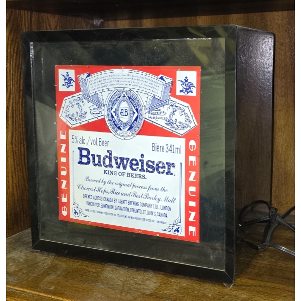 BUDWEISER LIGHT UP DISPLAY