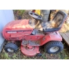 Image 4 : MASTERCRAFT 15.5 HP 42" CUT RIDE ON LAWN MOWER