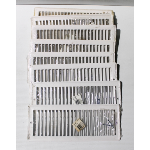 9 NEW 4.5" TOE SPACE GRILLE - WHITE