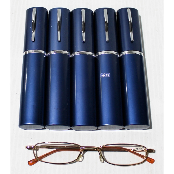 PENCIL THIN READING GLASSES W/ CASE +0.75
