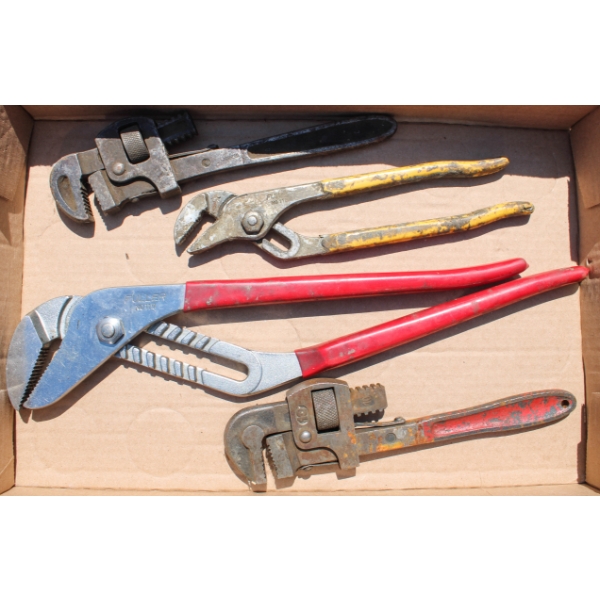 WRENCHES & FULLER #117 MULTIGRIP PLIER