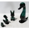 Image 1 : 4 BLUE MOUNTAIN POTTERIES FIGURINES 3 DUCKS & RABBIT