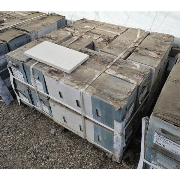 PALLET OF HIGH END DECO FLAT STONES FOR WALLS