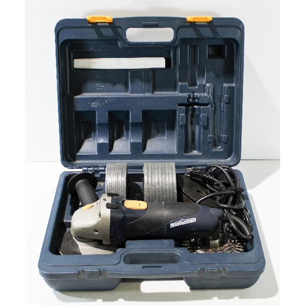 MASTERCRAFT 4 1/2" ANGLE GRINDER W/ CASE