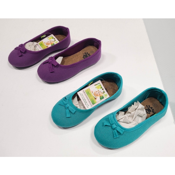 2 NEW DAWGS TODDLER BALLET STYLE SHOE - SIZE 10