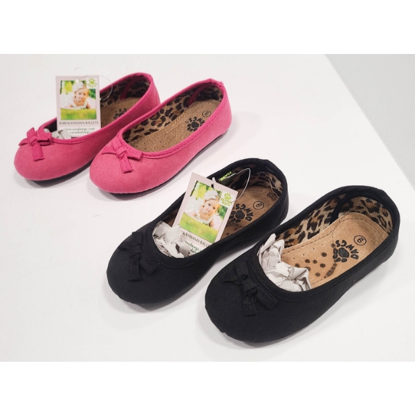 2 NEW DAWGS TODDLER BALLET STYLE SHOE - SIZE 9