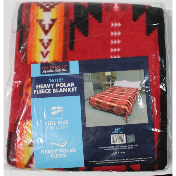 NEW NU TRENDZ SOUTHWESTERN FLEECE BLANKET 