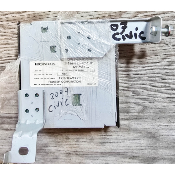 SALVAGED 2007 HONDA CIVIC AMPLIFIER