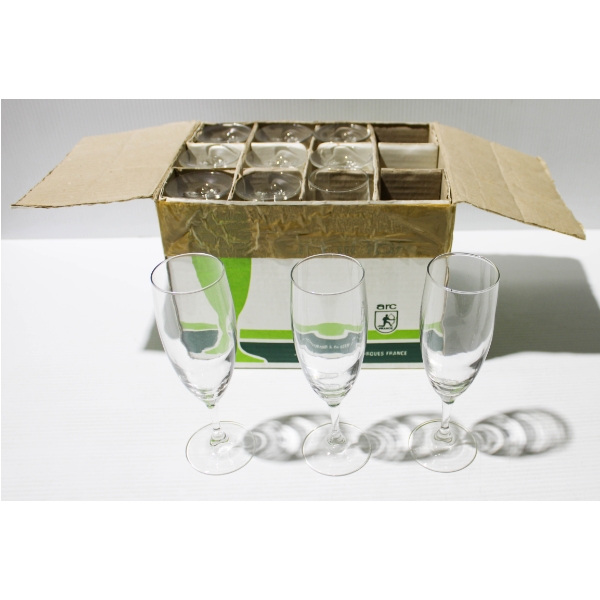 12 NEW LUMINARC ELEGANCE 7"H CHAMPAGNE FLUTE 